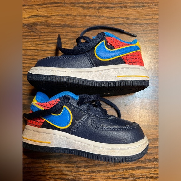 Nike boys Air Force 1 sneakers blue and red obsidian size 5c - Picture 3 of 7